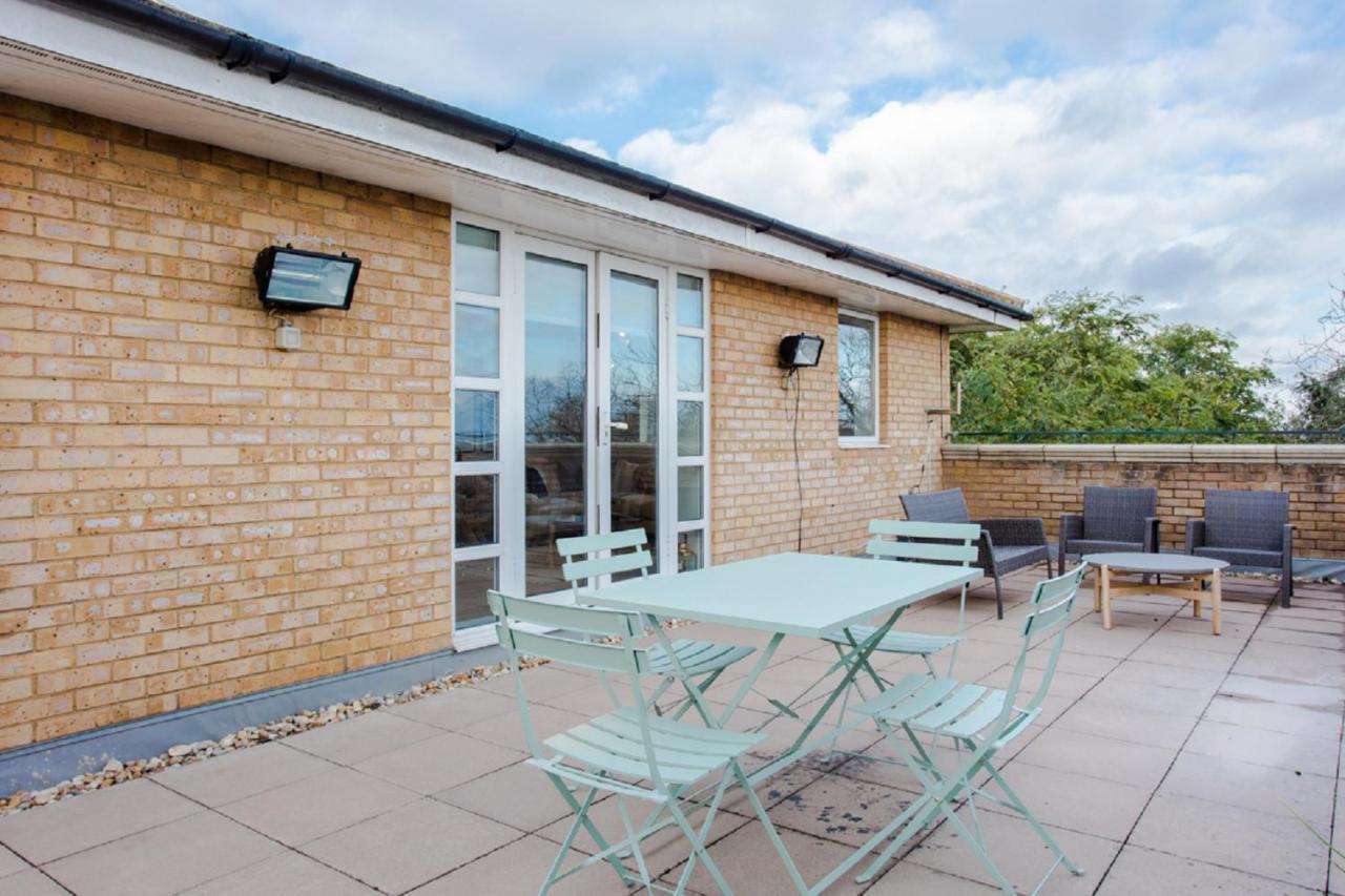 The Sparkford Gardens - Lovely 2Bdr With Balcony London Exterior photo