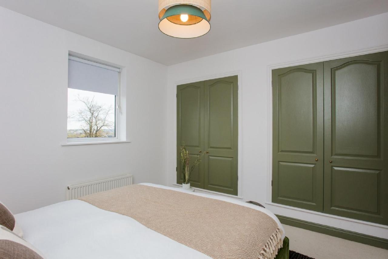 The Sparkford Gardens - Lovely 2Bdr With Balcony London Exterior photo
